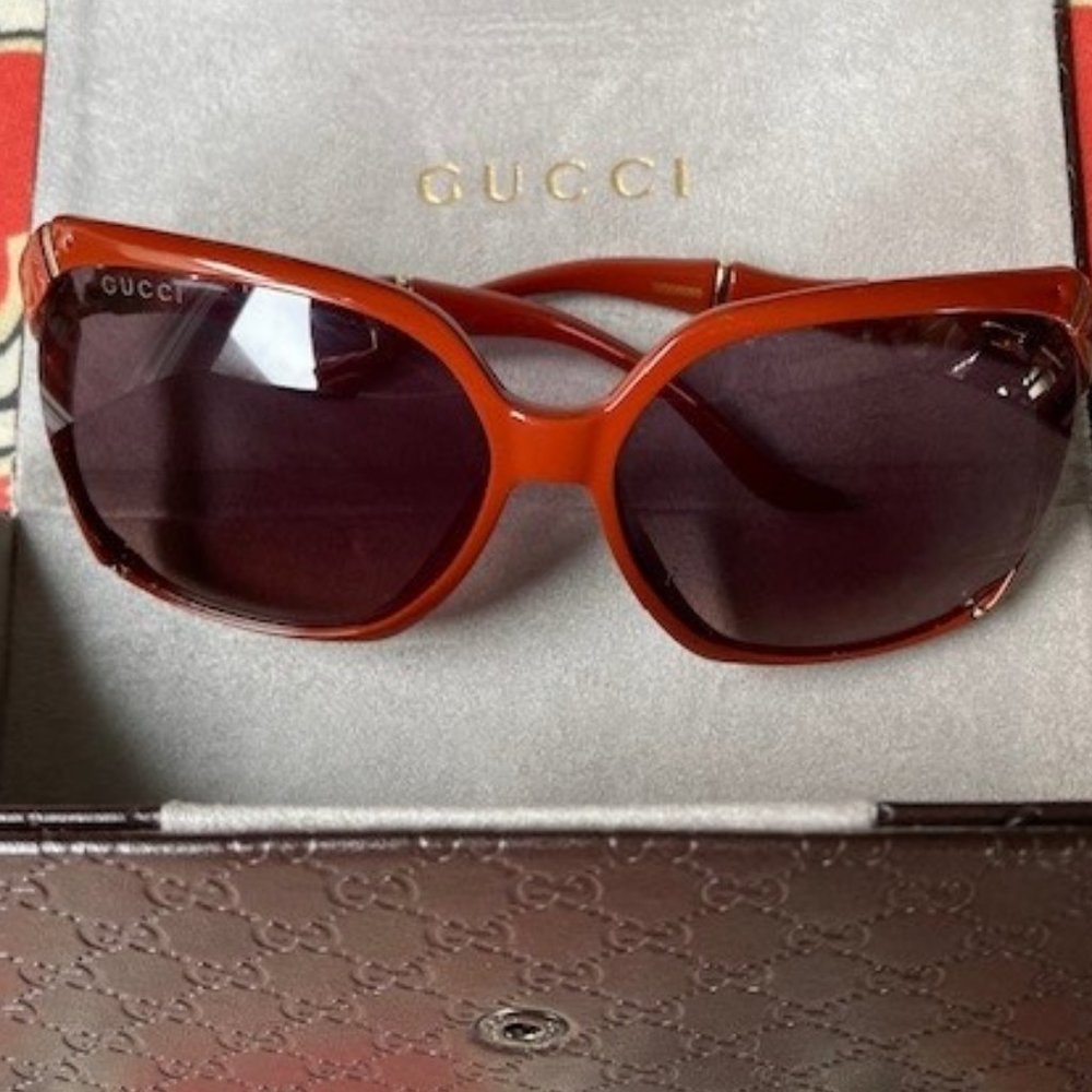 GUCCI Bamboo GG0505S Brick Red Gold Gradient Overs
